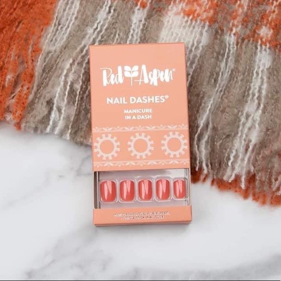 Red Aspen Picacho Peak Presley Peach Pink Orange Press on Fake Nails Manicure - Picture 3 of 5